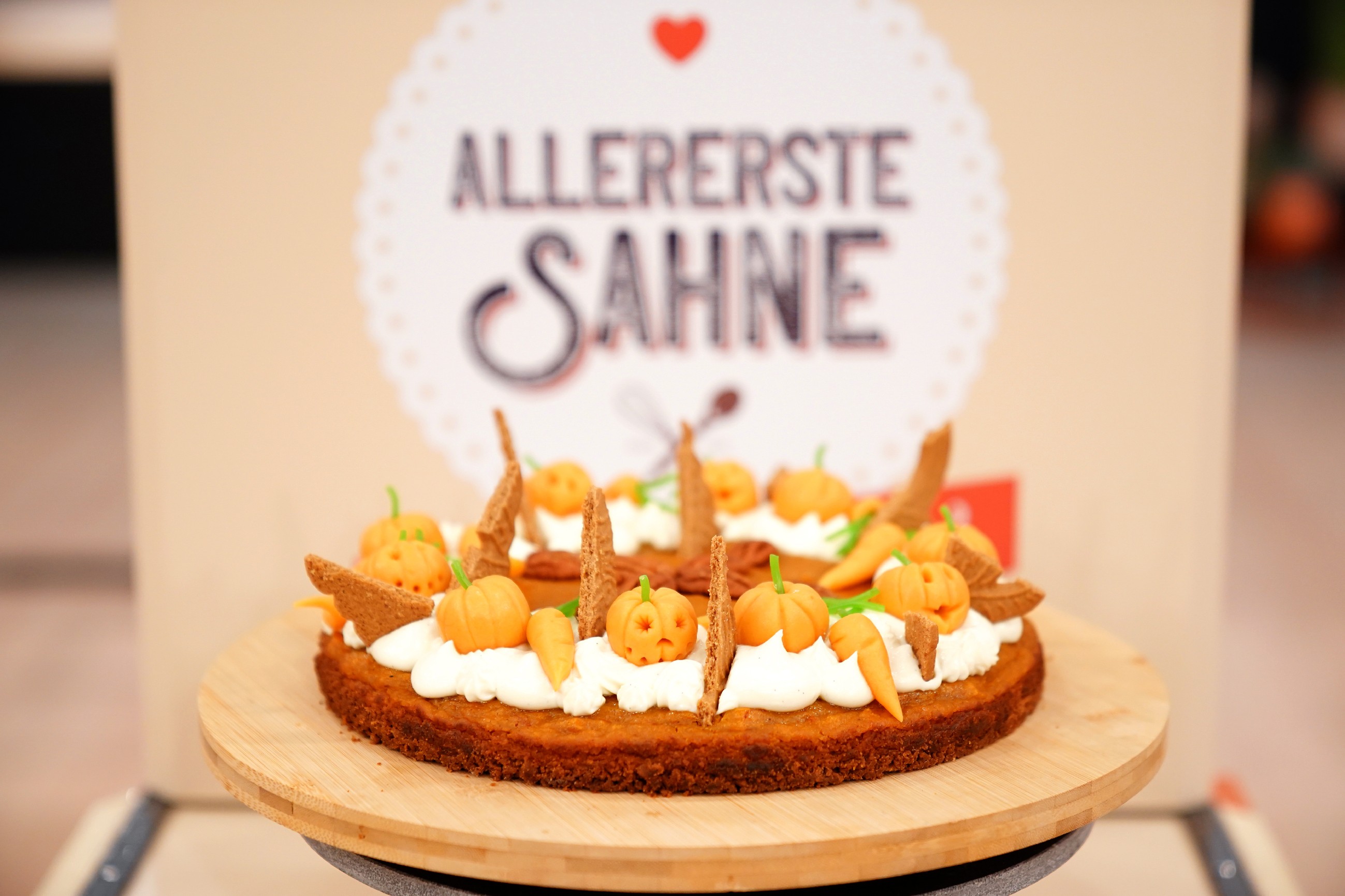 Allererste Sahne